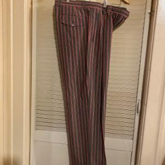 Tigilio Rosso 3 piece Gray and Red Stripe Suit - Picture 3 of 7